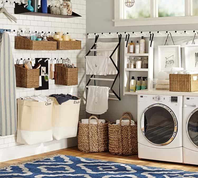 An outdoor space for laundry with hanging baskets 