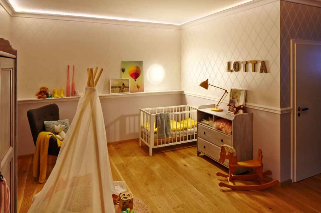 Warm night light fixtures for toddler room