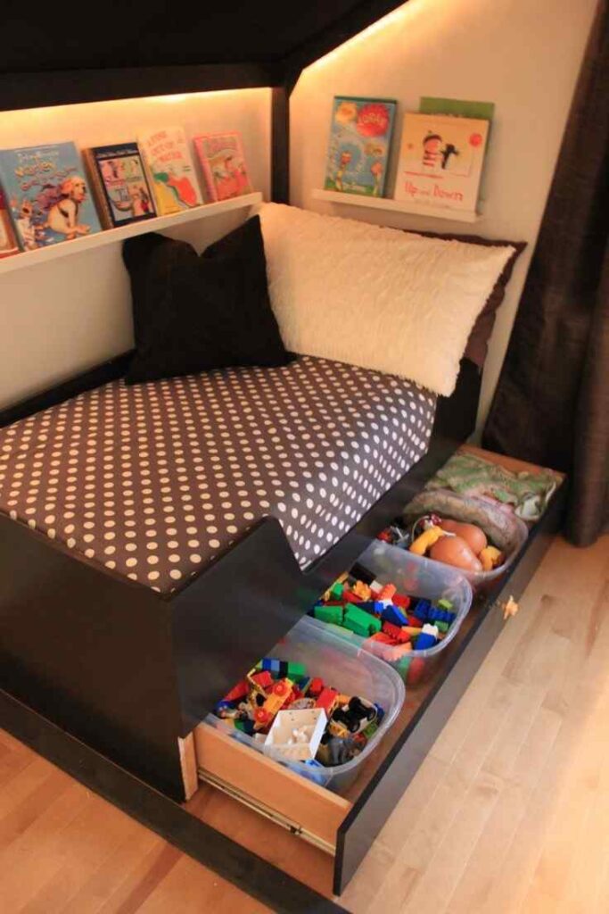 Polka dot duvet bed sheet and under bed storage for toys 