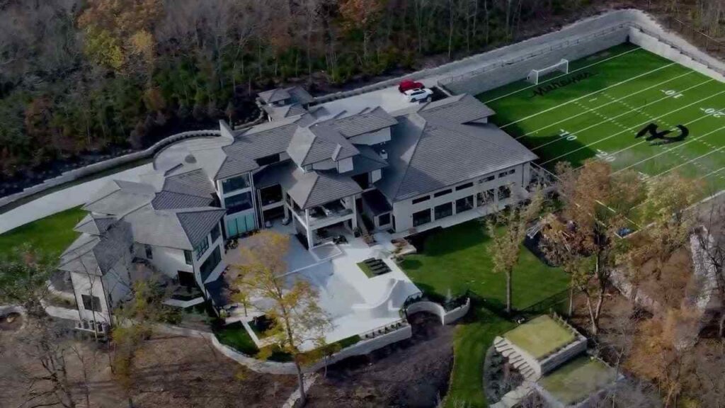 Patrick Mahomes house drone view image