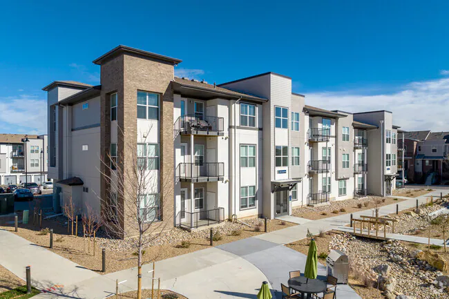 Apartment Living in Centennial Colorado: What to Expect seven-three-story-resdential-buildings-with-modern-exterior-design